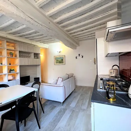 Casa Dany-at The Beginning Of The Main Street شقة سيينا
