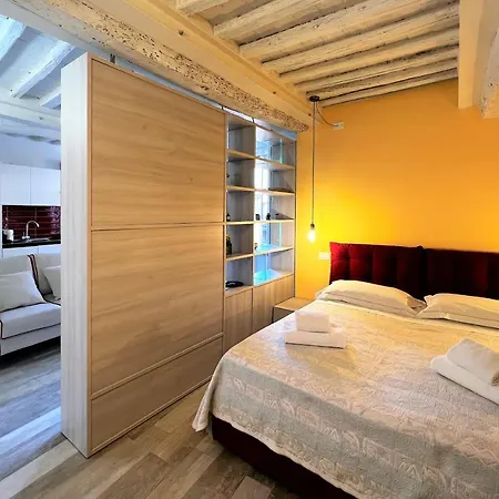 Apartmán Casa Dany-at The Beginning Of The Main Street Siena