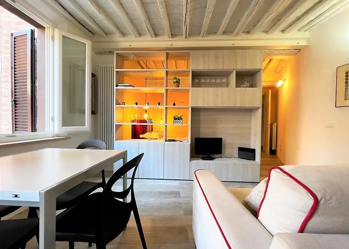 Apartament Casa Dany-at The Beginning Of The Main Street *