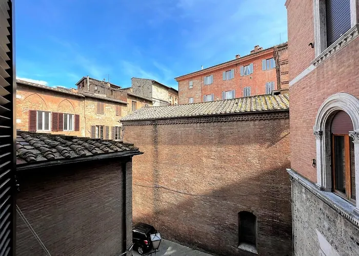 Casa Dany-at The Beginning Of The Main Street Apartament Siena